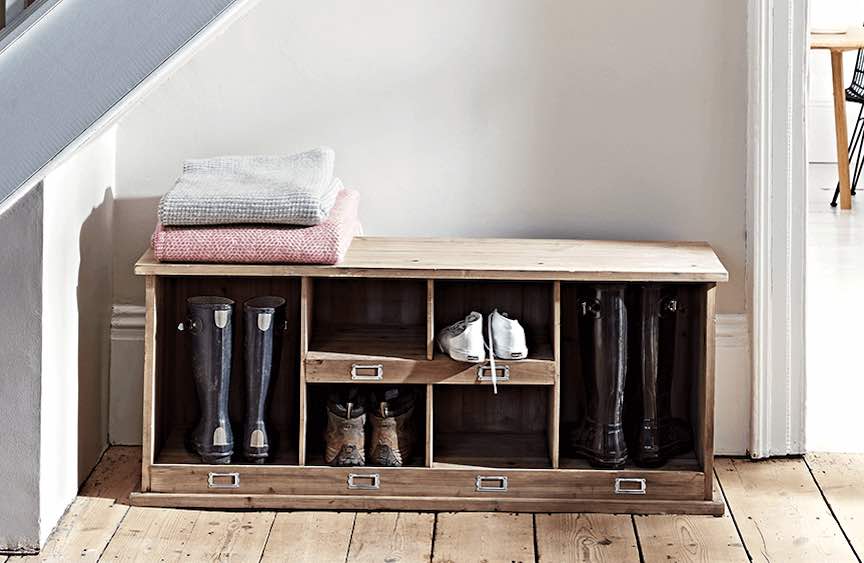 Shoe and welly storage bench