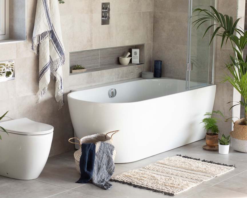 Best shower baths for small bathrooms