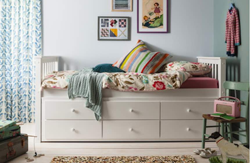 Trundle bed with storage
